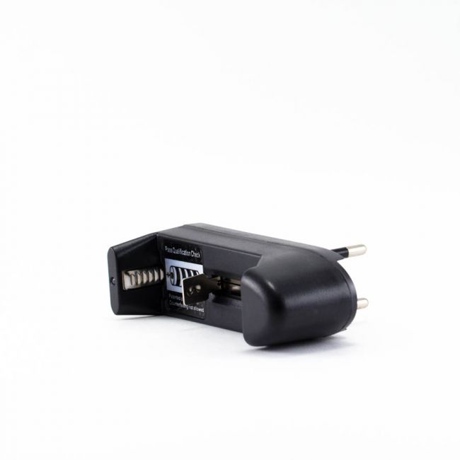 Зарядное устройство Зарядное устройство